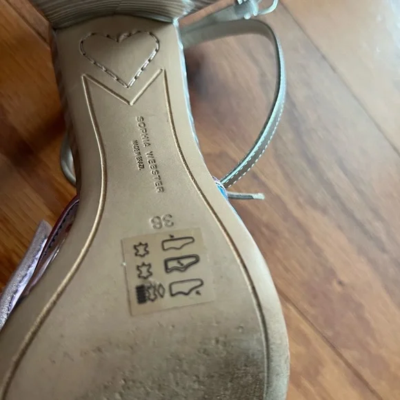 Sophia Webster butterfly heels - Picture 3 of 7